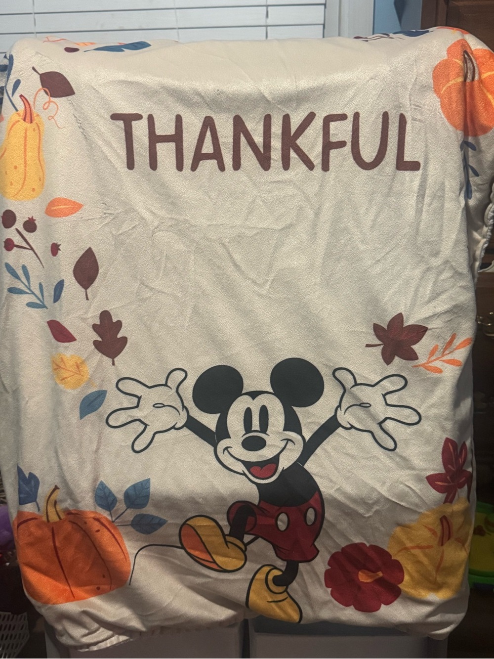 Disney Mickey Mouse 'Thankful' Cream Fall Throw blanket